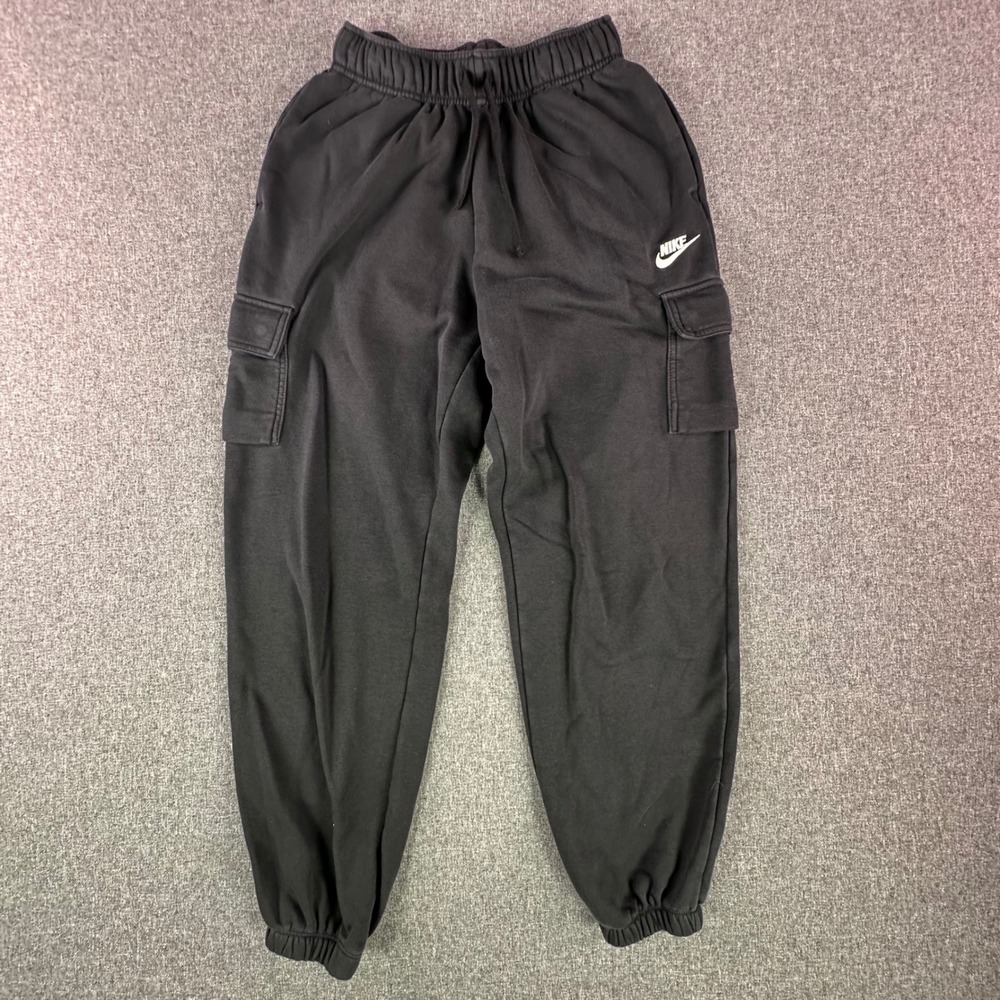Nike Jogger Pants Womens XS DQ5196-010 Black Cargo Fleece Sweatpants Excellent